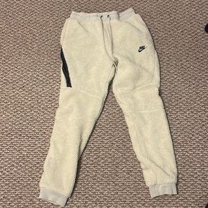 Nike tech fleece sherpa pants